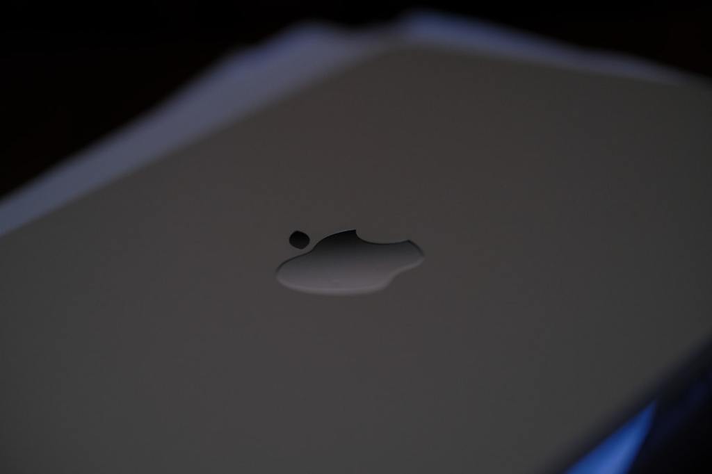 Apple iPhone Fold: Sun Glare Issue Sparks Design&nbsp;Concerns