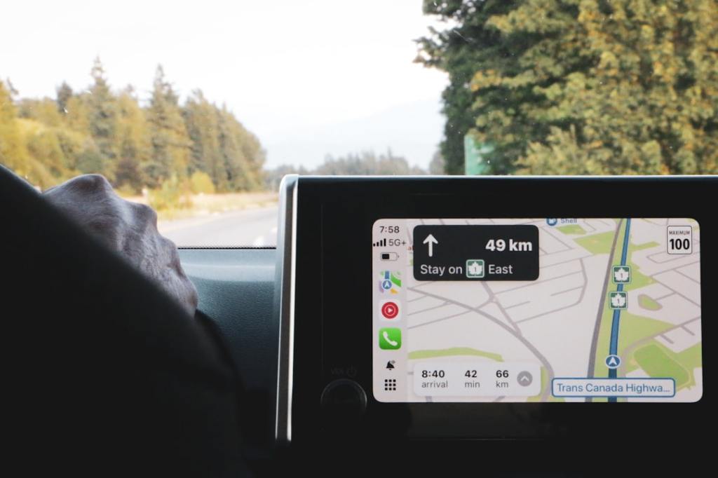 Apple CarPlay Adds 3 Must-Have iPhone Apps for&nbsp;Drivers