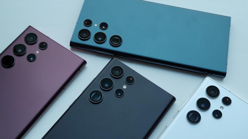 Galaxy Z Fold 8 Colors Shine in Leaked Official Case&nbsp;Gallery