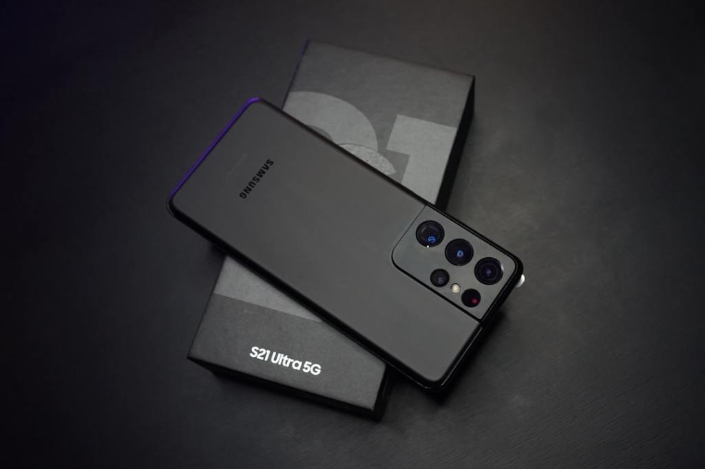 Samsung Galaxy Z Fold8 & Watch Ultra 2 Prices Just&nbsp;Leaked!
